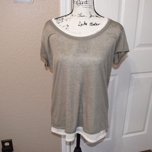 DKNY Jeans Tee in Army Green / Cream Size L
